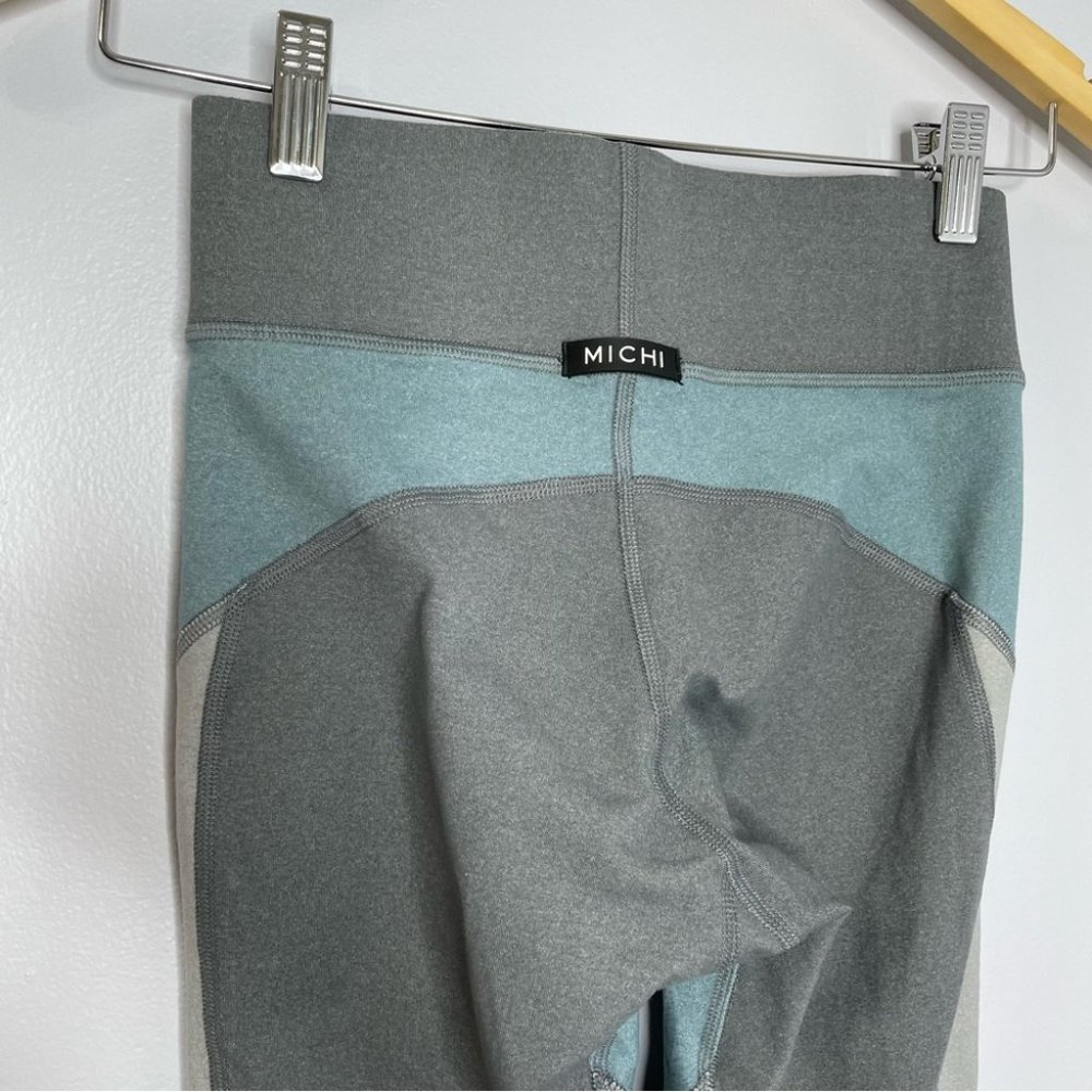 Michi Mist Cropped Leggings - Picture 7 of 10
